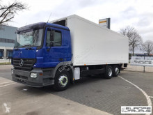 Camião Mercedes Actros 2536 furgão usado