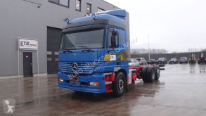 Camión Mercedes Actros 2543 chasis usado