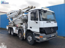 Camión hormigón cuba / Mezclador Mercedes Actros 3240