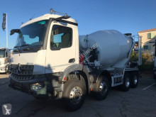 Camion béton toupie / Malaxeur Mercedes Arocs 3240 B