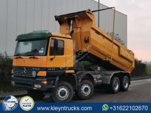 Camión volquete Mercedes Actros 4143