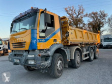 Teherautó Iveco Trakker 440 használt hátra és egy oldalra billenő kocsi