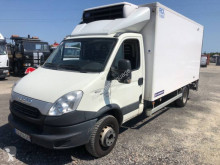 Teherautó Iveco Daily 65C17 használt egyhőmérsékletes hűtőkocsi