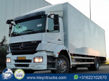 Kamión dodávka Mercedes Axor 1824