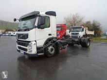 Camion châssis Volvo FM 330