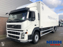 Camion Volvo FM 330 fourgon occasion