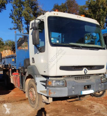 Camion plateau ridelles Renault Kerax 300
