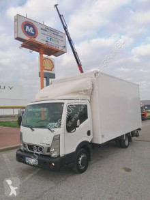 Camión Nissan NT 400 furgón usado