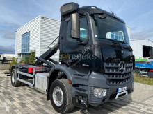 Gancho portacontenedor Mercedes Arocs