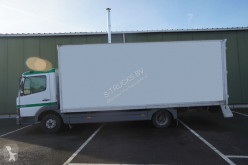 Mercedes furgon teherautó Atego 815
