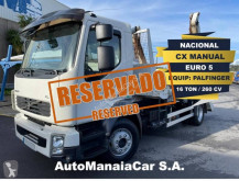 Kamión na prepravu kontajnerov Volvo FL 260