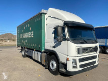 Camión Volvo FM 300 lonas deslizantes (PLFD) usado