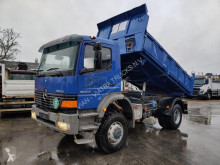Mercedes hátra és két oldalra billenő kocsi teherautó Atego