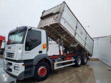 Camión Iveco Stralis 350 volquete usado