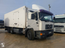 Camion frigo MAN F2000 26.414