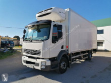 Teherautó Volvo FL 240 használt egyhőmérsékletes hűtőkocsi