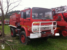 Camião veículo de bombeiros combate a incêndio Renault 95.130