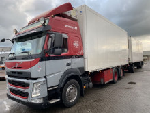 Kamion s návěsem chladnička mono teplota Volvo FM