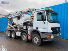 Camion béton toupie / Malaxeur Mercedes Actros 3241
