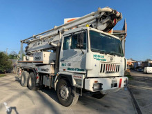 Camion Astra pompe à béton occasion