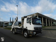Mercedes skip truck Actros 1832