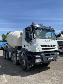 Iveco concrete mixer truck Trakker 360