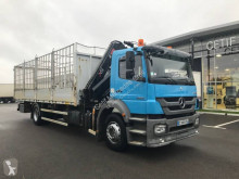 Camion plateau ridelles Mercedes Axor 1829