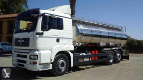 Camion citerne MAN
