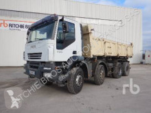 Camion benne Iveco Trakker