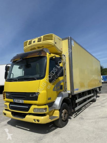 DAF egyhőmérsékletes hűtőkocsi teherautó LF 220