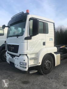 Camião poli-basculante MAN TGS 26.440