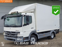Camion fourgon Mercedes Atego 916