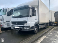 Грузовик фургон Mercedes Atego 818