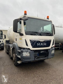 Camião MAN TGS 32.360 TM betão betoneira / Misturador usado