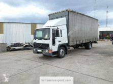 Camion Volvo FL6 15 obloane laterale suple culisante (plsc) second-hand