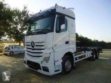 Ciężarówka do transportu kontenerów Mercedes