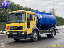 Teherautó Volvo FLC használt tartálykocsi