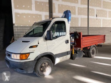 Camión Iveco Daily 35C12 caja abierta usado