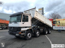 Ciężarówka wywrotka Mercedes Actros 3240