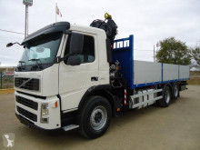 Camion plateau Volvo