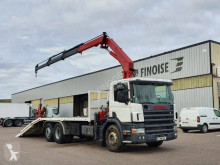 Camión portamáquinas Scania P 94