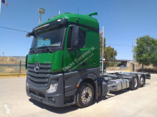Camion transport containere Mercedes