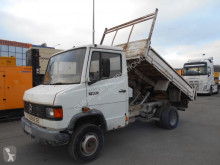 Camion ribaltabile Mercedes 709D