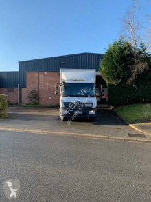 Kamión dodávka dvojitá podlaha Mercedes Atego 1318