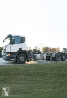 Camión chasis Scania P