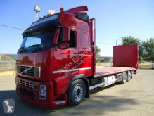 Camión portamáquinas Volvo