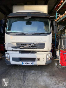 Camion fourgon polyfond Volvo FE 300-18
