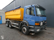 Camión volquete Mercedes Atego 2628