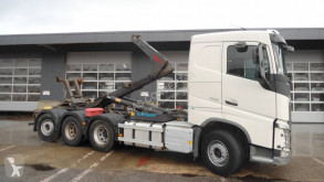 Camión Gancho portacontenedor Volvo FH 500