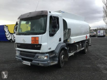 Camion citerne hydrocarbures DAF LF 220